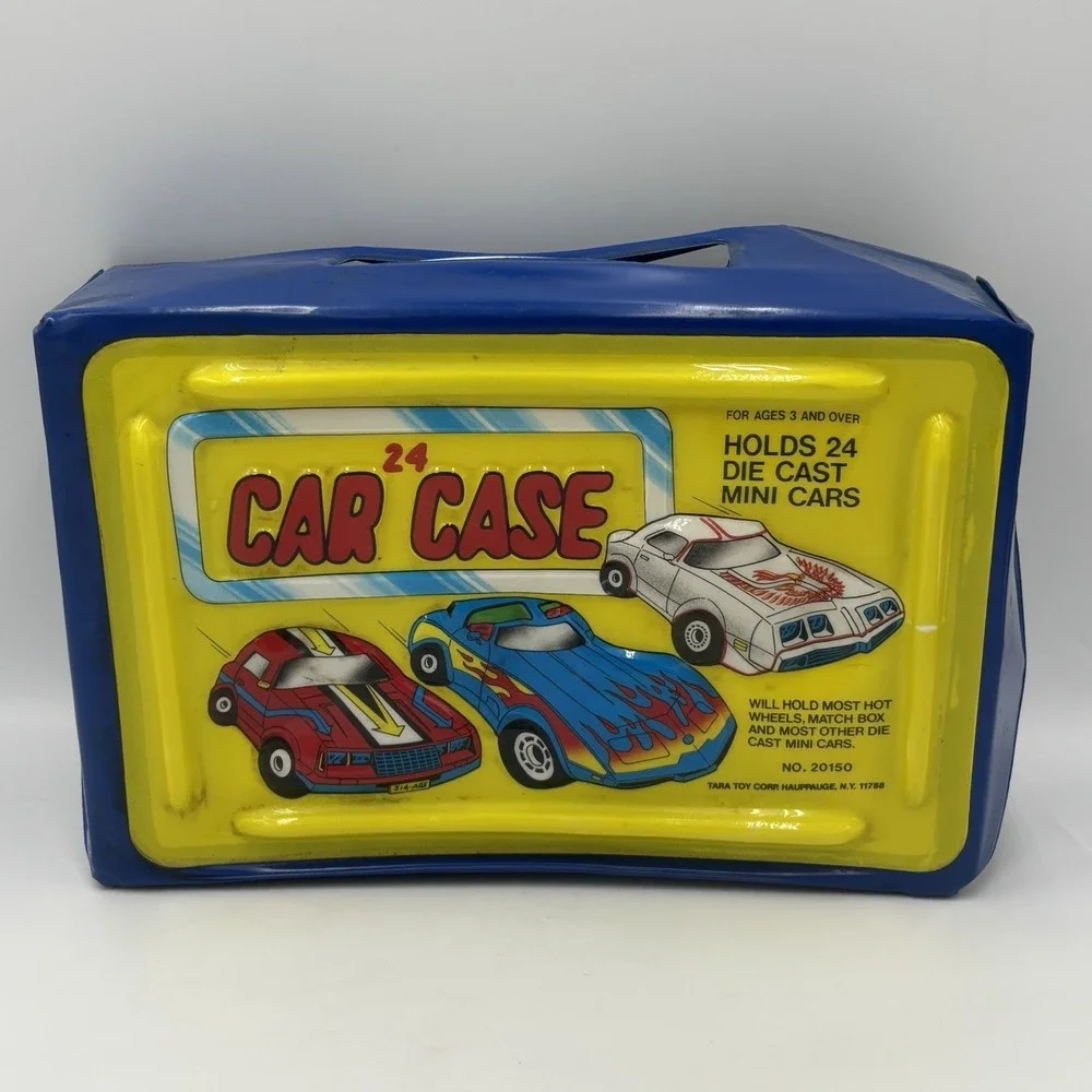 Vintage 1987 Tara Toy Corp. 1:64 24 Car Case